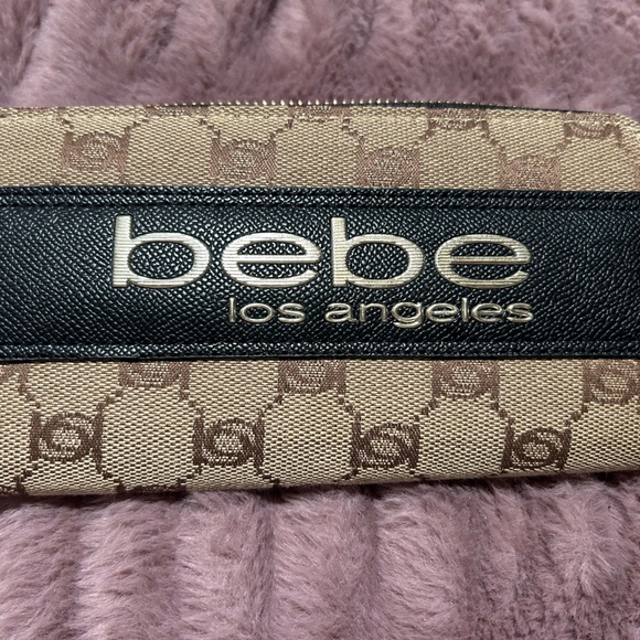 bebe Handbags - Bebe Tan and Black Wallet Wristlet (New)